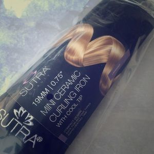 NWT Sutra mini ceramic curling iron wand